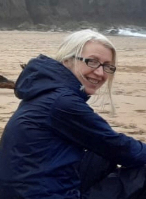 Jayne Gould photo - on beach